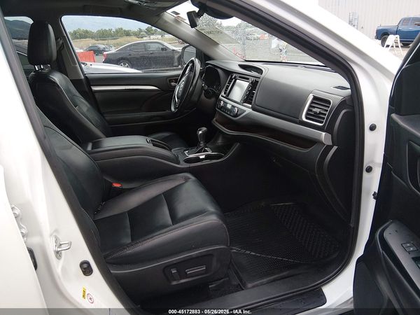 2019 TOYOTA HIGHLANDER XLE