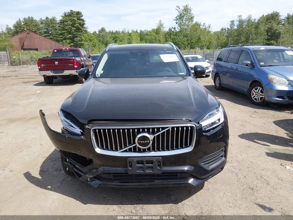 2021 VOLVO XC90 T5 MOMENTUM 7 PASSENGER