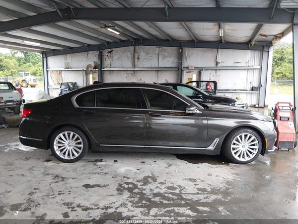 2016 BMW 740I
