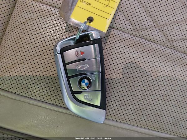2016 BMW 740I