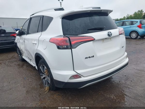 2016 TOYOTA RAV4 XLE