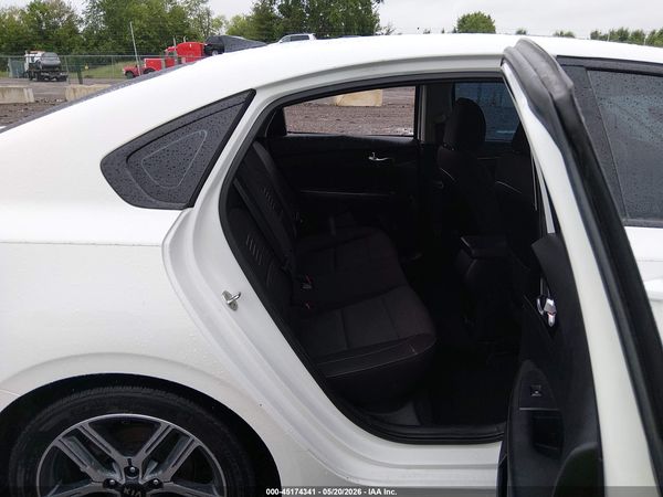 2019 KIA FORTE S