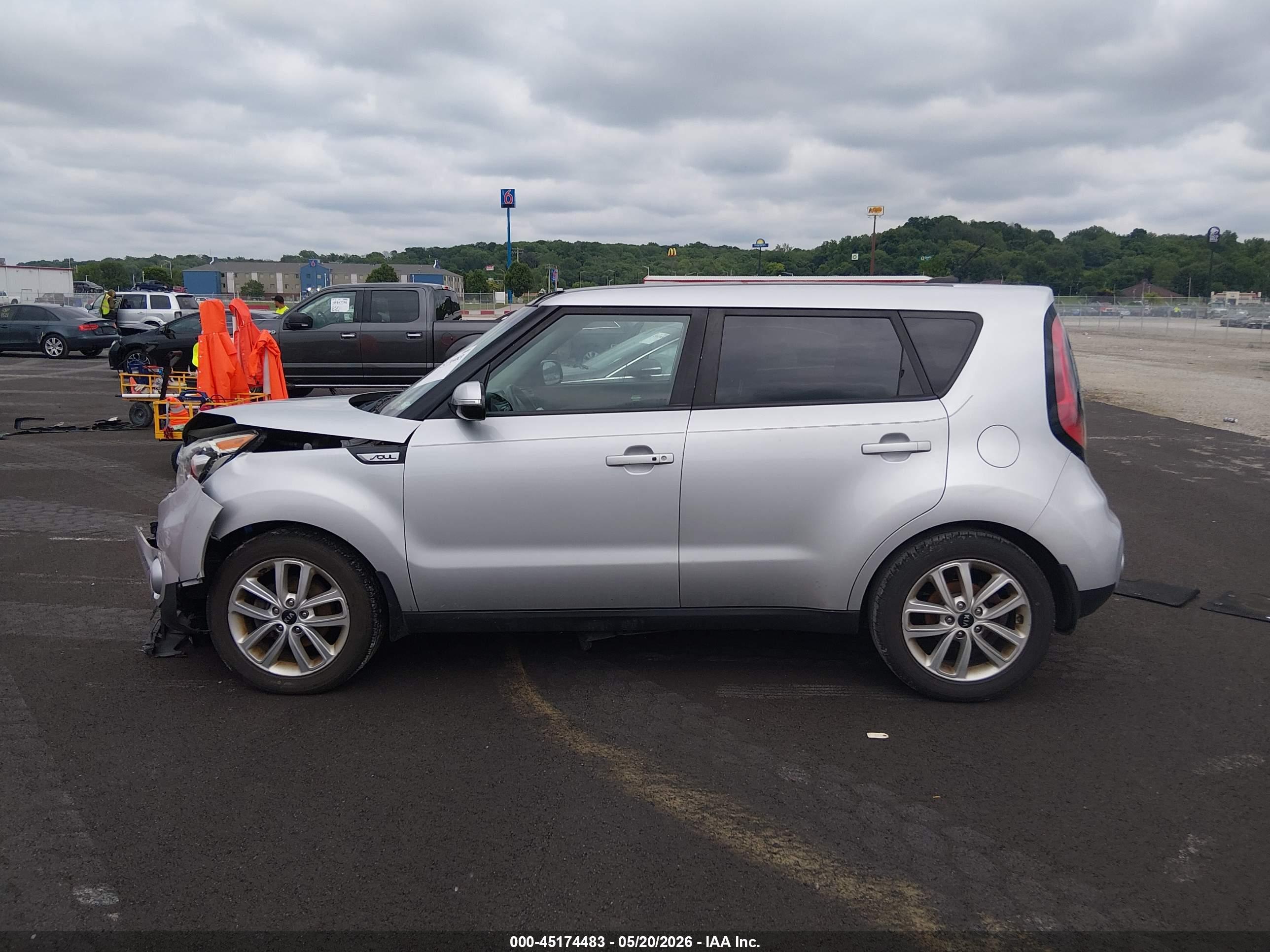 2017 KIA SOUL +