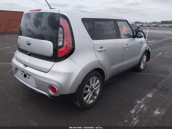 2017 KIA SOUL +
