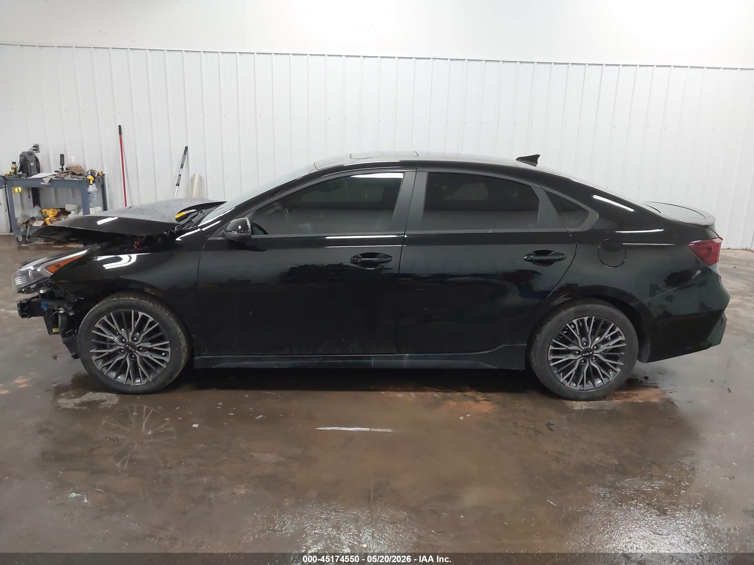 2024 KIA FORTE GT-LINE