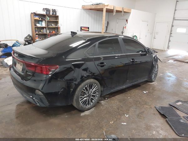 2024 KIA FORTE GT-LINE
