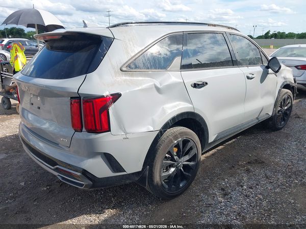 2023 KIA SORENTO SX