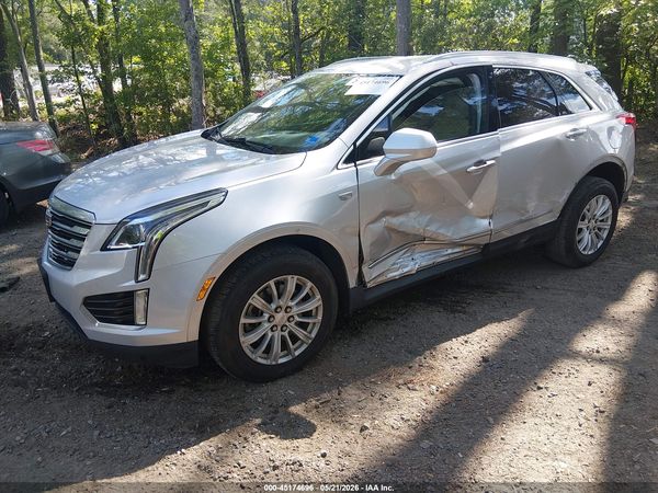 2017 CADILLAC XT5 STANDARD