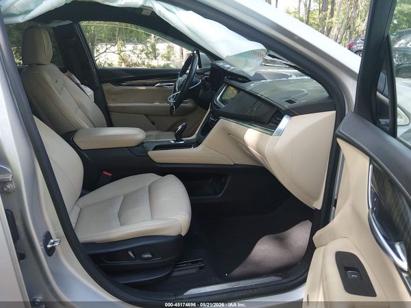 2017 CADILLAC XT5 STANDARD