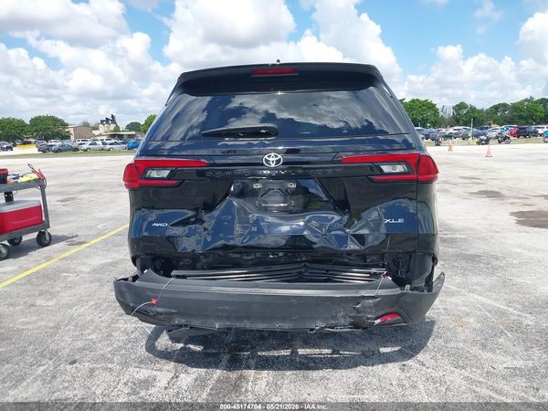 2025 TOYOTA GRAND HIGHLANDER XLE