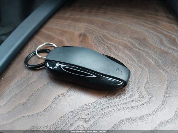 2020 TESLA MODEL S