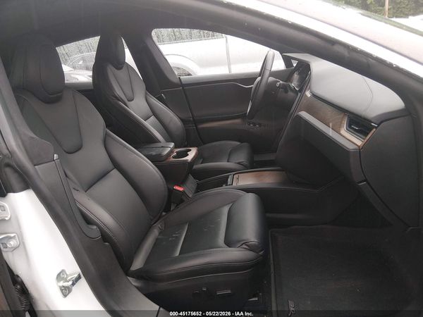 2020 TESLA MODEL S
