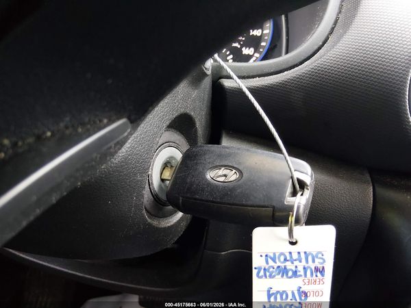 2022 HYUNDAI KONA SE