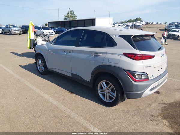 2022 HYUNDAI KONA SE