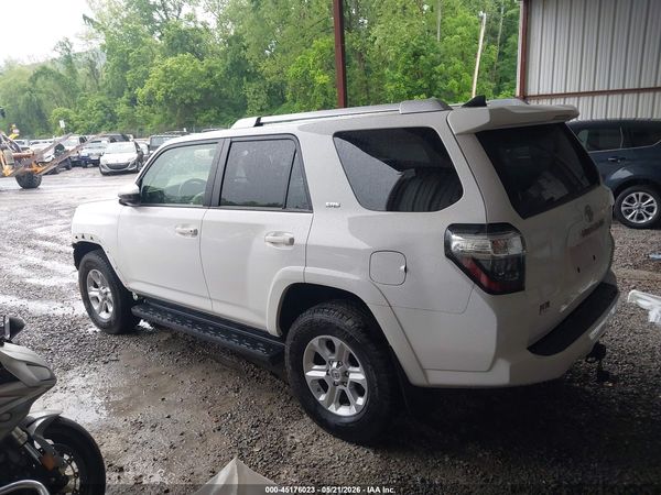2018 TOYOTA 4RUNNER SR5
