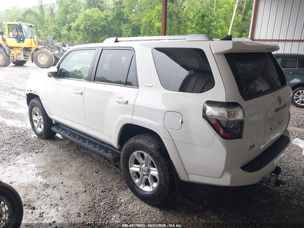 2018 TOYOTA 4RUNNER SR5