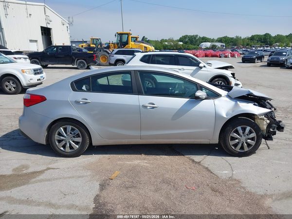 2016 KIA FORTE LX
