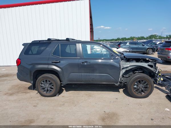 2025 TOYOTA 4RUNNER SR5