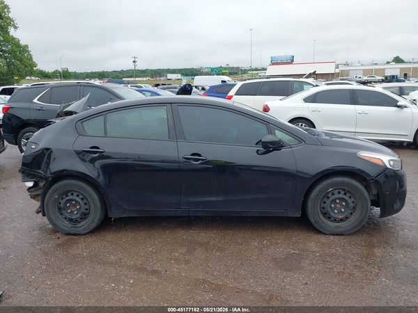 2017 KIA FORTE LX