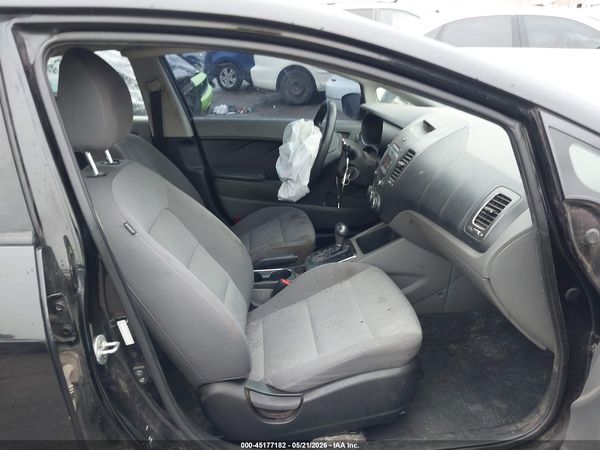 2017 KIA FORTE LX