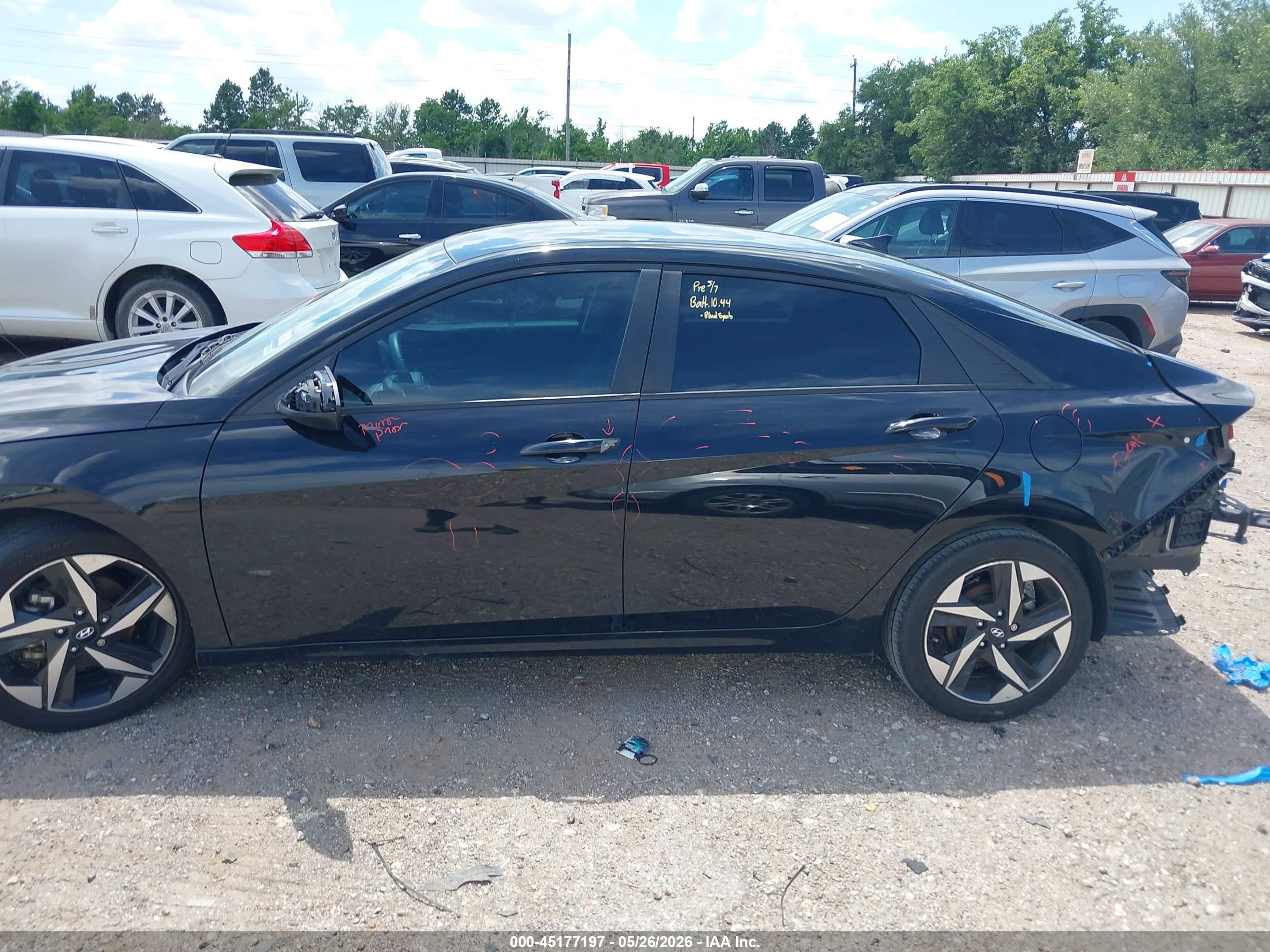 2023 HYUNDAI ELANTRA SEL