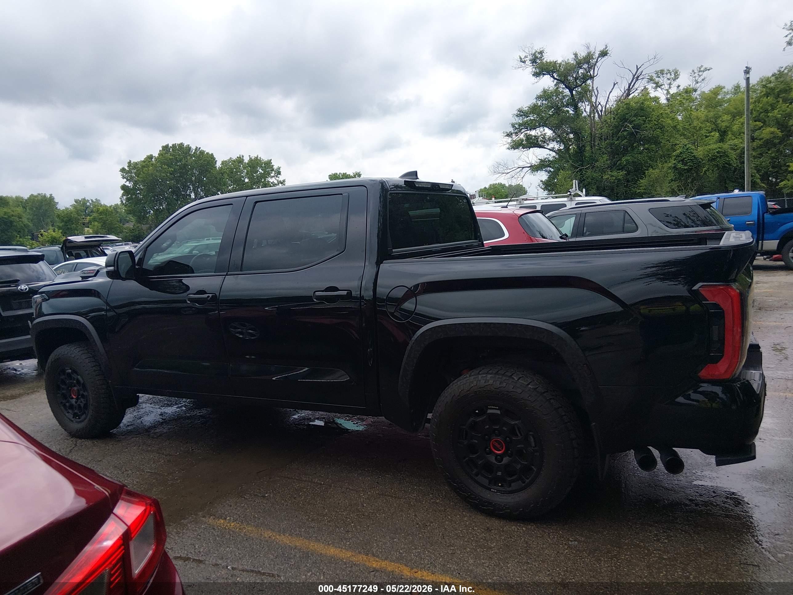 2025 TOYOTA TUNDRA HYBRID