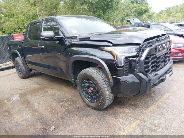 2025 TOYOTA TUNDRA HYBRID