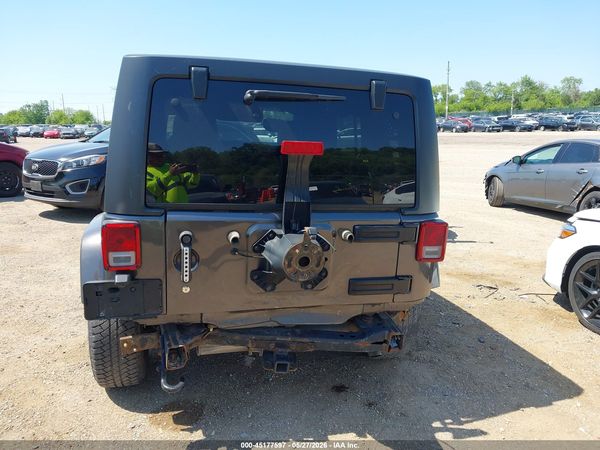 2017 JEEP WRANGLER UNLIMITED SAHARA 4X4