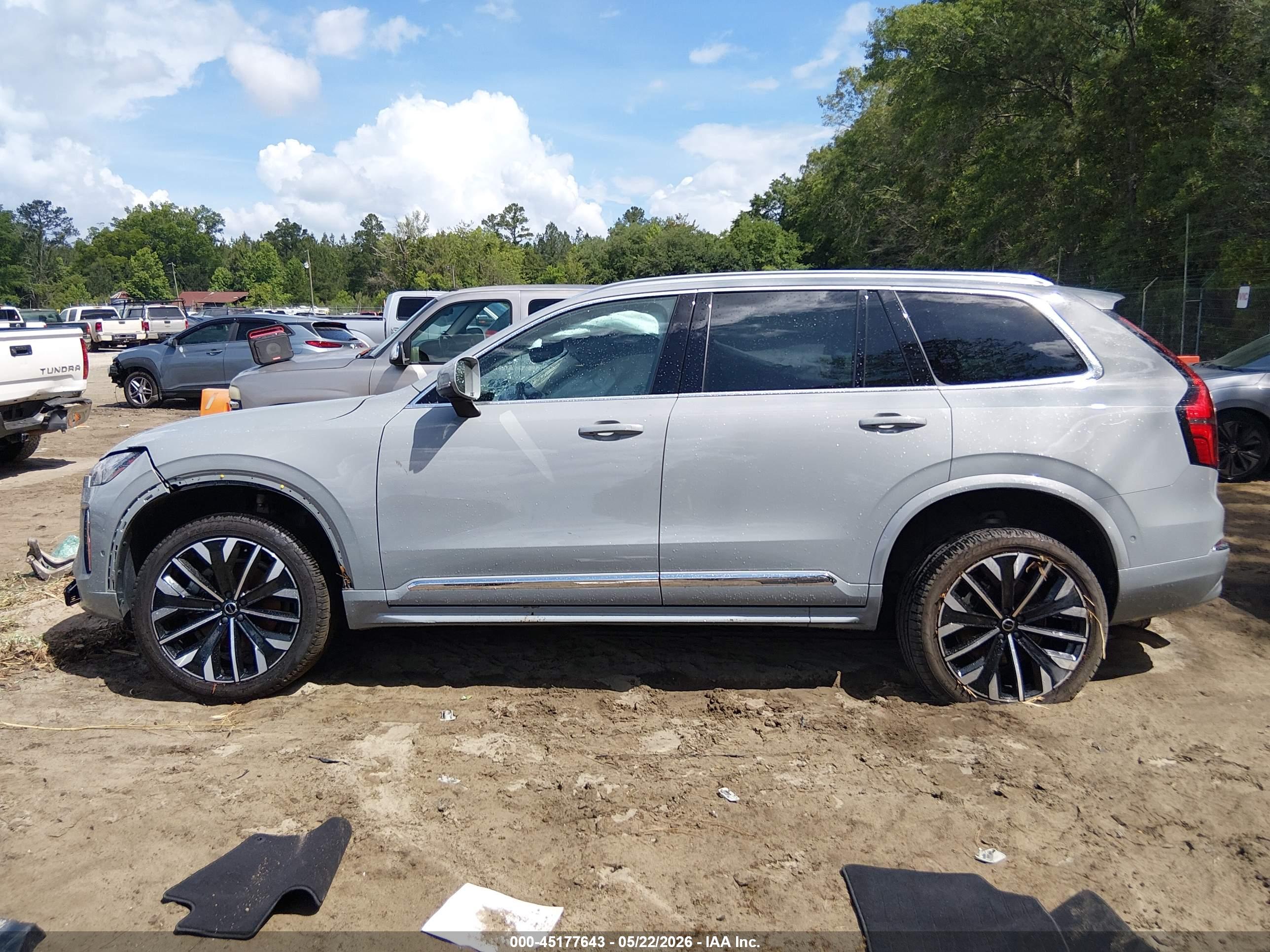 2025 VOLVO XC90 B6 PLUS 7-SEATER
