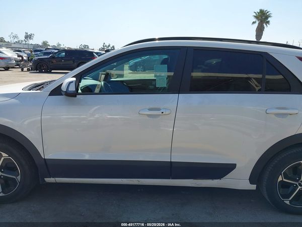2024 KIA NIRO EX
