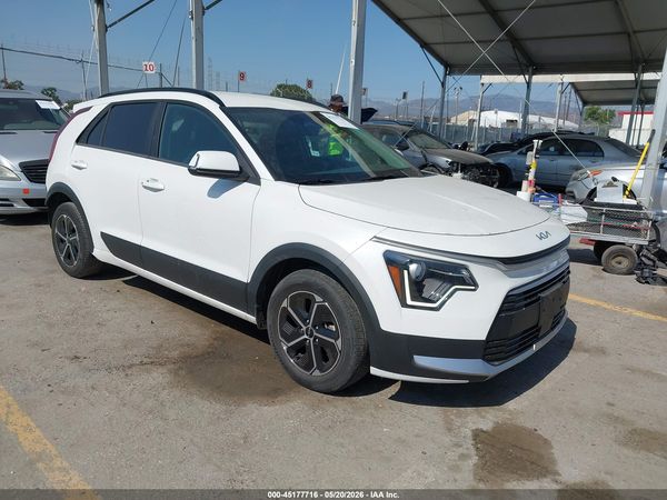 2024 KIA NIRO EX