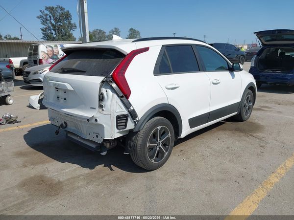 2024 KIA NIRO EX