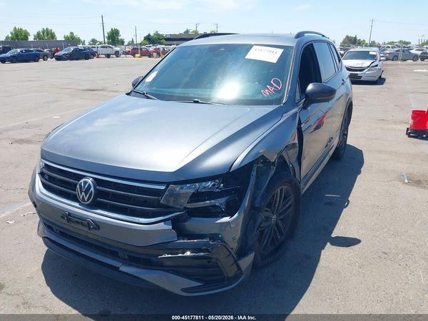 2022 VOLKSWAGEN TIGUAN — I2