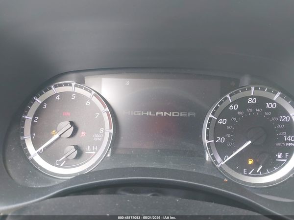2023 TOYOTA HIGHLANDER XLE