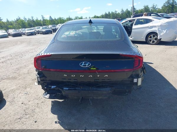 2022 HYUNDAI SONATA SE
