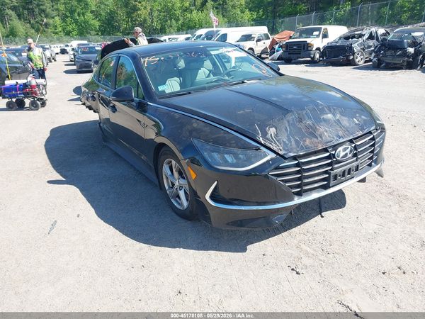 2022 HYUNDAI SONATA SE