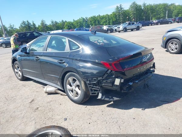 2022 HYUNDAI SONATA SE