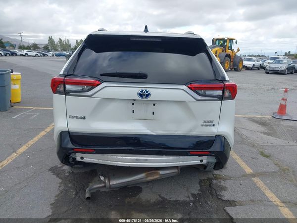 2021 TOYOTA RAV4 HYBRID XSE