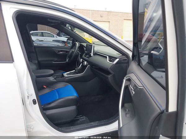 2021 TOYOTA RAV4 HYBRID XSE