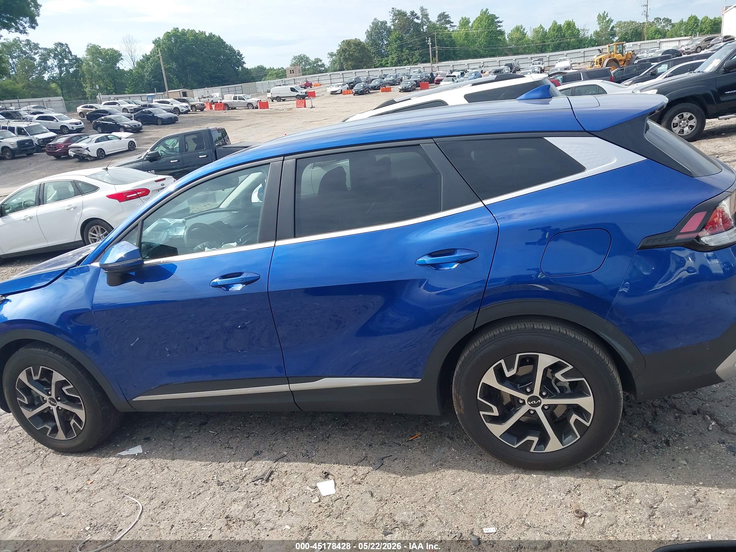 2024 KIA SPORTAGE EX