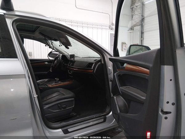 2021 AUDI Q5