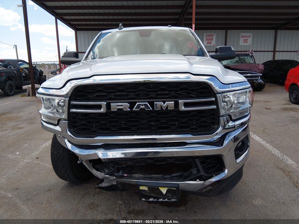 2022 RAM 2500 TRADESMAN  4X4 8' BOX