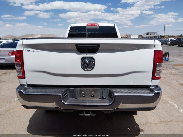 2022 RAM 2500 TRADESMAN  4X4 8' BOX