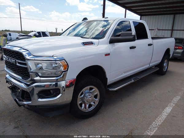 2022 RAM 2500 TRADESMAN  4X4 8' BOX