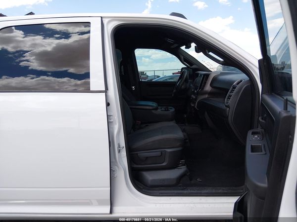 2022 RAM 2500 TRADESMAN  4X4 8' BOX