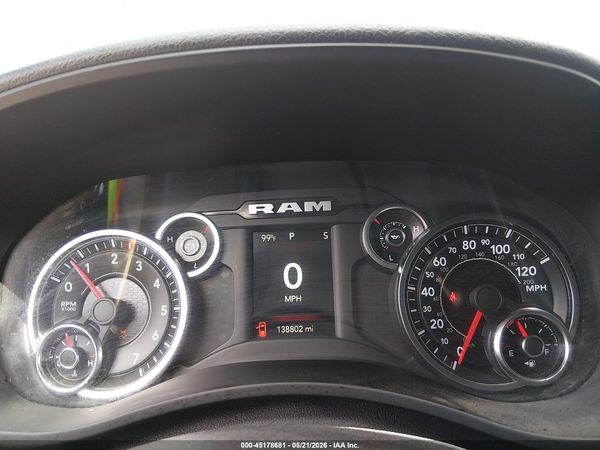 2022 RAM 2500 TRADESMAN  4X4 8' BOX