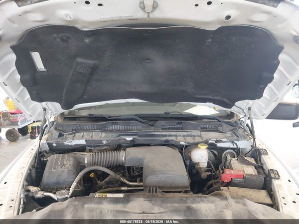 2020 RAM 1500 CLASSIC TRADESMAN  4X4 5'7 BOX