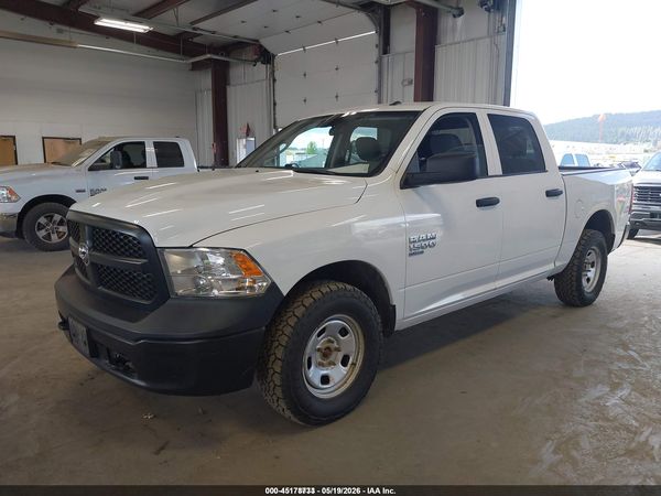 2020 RAM 1500 CLASSIC TRADESMAN  4X4 5'7 BOX
