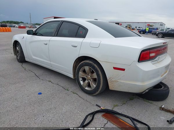 2012 DODGE CHARGER SE