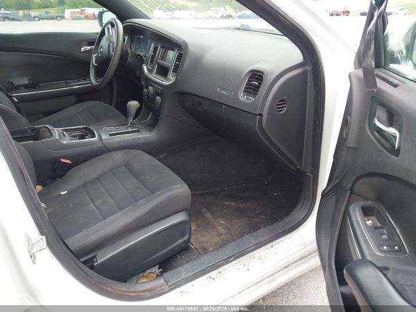 2012 DODGE CHARGER SE